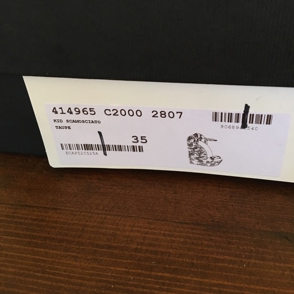 Used Gucci Carolina Suede Espadrille Wedge Sandals - Picture 2 of 8